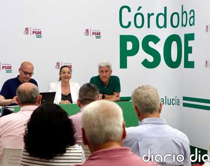 Crespín llama a los cargos del PSOE de Córdoba a trabajar, "desde ya, pico y pala" para las elecciones municipales