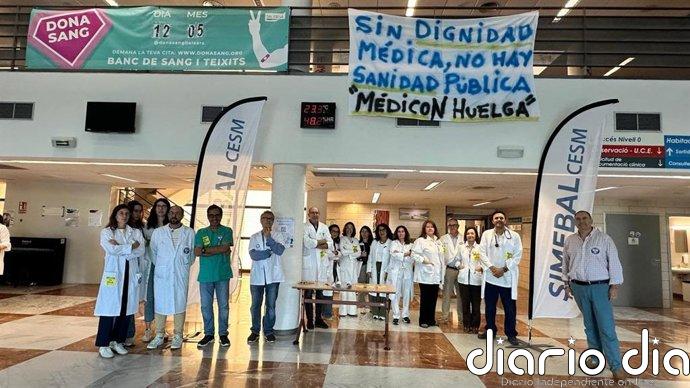 Cuarta semana de huelga médica en Baleares: seguimiento del 80% en los hospitales y del 50% en atención primaria
