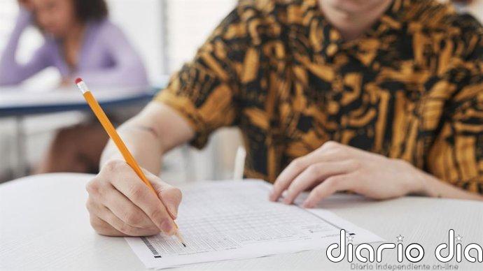 CyL convoca este sábado a más de 16.000 opositores para cubrir 553 plazas de los cuerpos Auxiliar y Administrativo