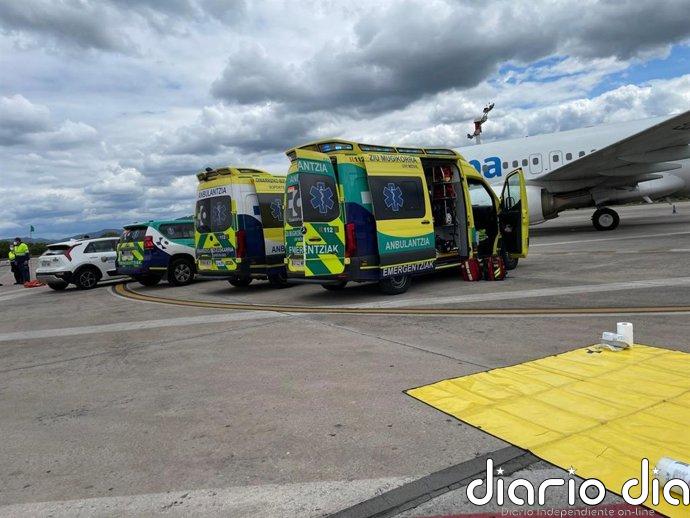 Dados de alta seis de los 12 menores evacuados del aeropuerto de Loiu por un posible cuadro leve de gastroenteritis