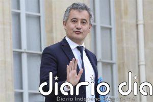 Darmanin pide suspender tres años la inmigración legal en Francia por estar "al límite de la capacidad de asimilación"