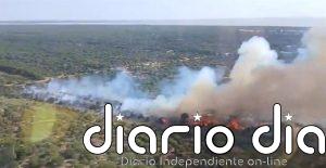 Declarado un segundo incendio en el paraje Marismillas de Almonte (Huelva) que requiere la presencia de dos helicópteros