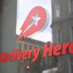 Delivery Hero, dueño de Glovo, se dispara en Bolsa tras confirmar una oferta de Uber