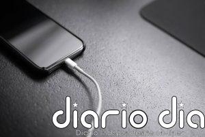 Desenchufar por calor o guiarse por el porcentaje de batería del sistema: así cargan los dispositivos los españoles