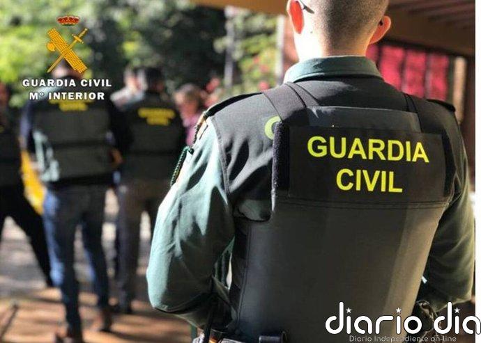 Detenido en Granada cuando iba a casa de su expareja, víctima en VioGén, para intentar llevarse a sus hijos