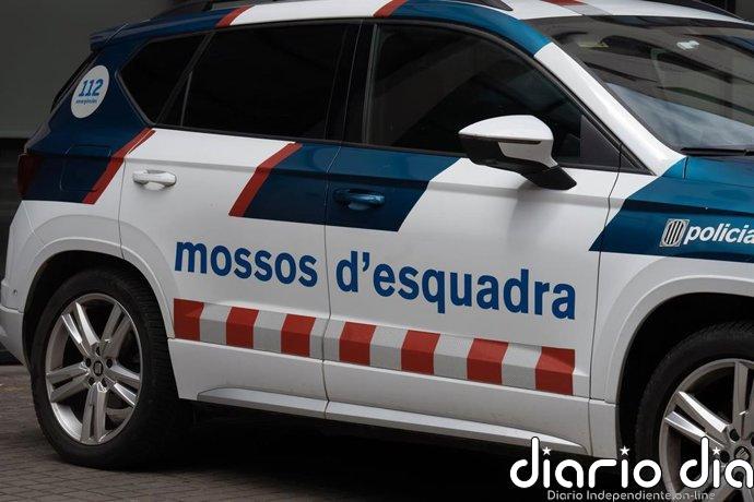 Detenido un hombre por la muerte violenta de una mujer en Esplugues de Llobregat (Barcelona)
