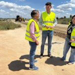 Diputación de Huelva actúa en 90 kilómetros de caminos del Rocío para garantizar la seguridad y su buen estado