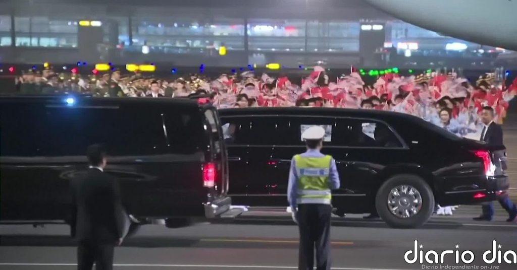 Donald Trump aterriza en China en una visita marcada por la situación en Irán