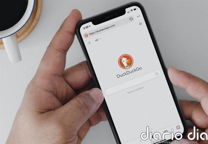 DuckDuckGo crece un 33% en iOS en EEUU después de que Google introdujera más IA en su Buscador