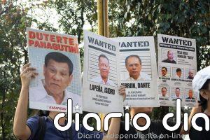 Duterte seguirá detenido en La Haya pese a pedir su liberación provisional por razones de salud