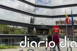 Economía, CNMV y BdE aclaran que operar con ventaja daña la confianza del mercado tras el caso Piqué-Elías