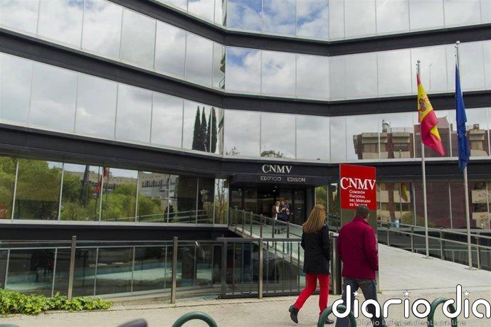 Economía, CNMV y BdE aclaran que operar con ventaja daña la confianza del mercado tras el caso Piqué-Elías