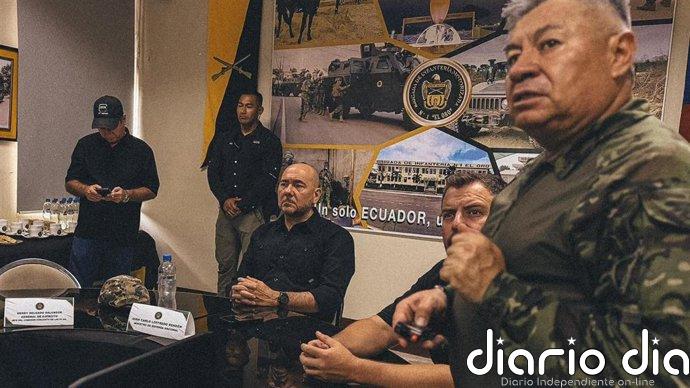 Ecuador lanza una operación con más de mil militares y cientos de policías en Puerto Bolívar, cerca de Perú