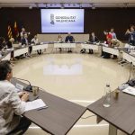 Educación sube la oferta de incremento salarial a los docentes a 200 euros al mes hasta 2028