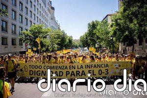 Educadores infantiles de toda España se manifiestan en Madrid para exigir unas "condiciones dignas"