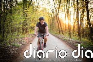 Ejercicio sobre ruedas: el ciclismo mejora la cognición, la salud mental y las relaciones sociales en todas la edades