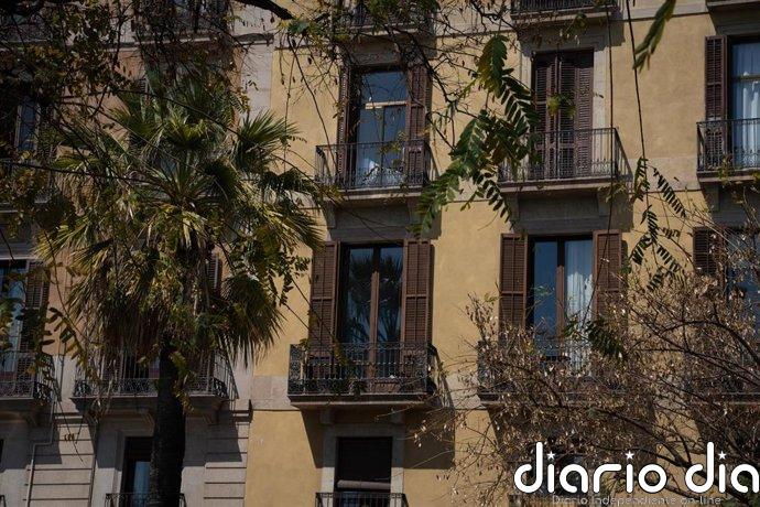 El 79% de los españoles responsabiliza de la reducción de la oferta de alquiler a los pisos turísticos