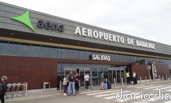 El Aeropuerto de Badajoz registra 36.258 pasajeros en los cuatro primeros meses del año, un 17,9% más