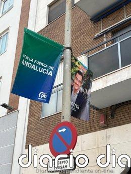 El Ayuntamiento de Sevilla asegura que se han retirado carteles de "todos" los partidos por "riesgo" para peatones