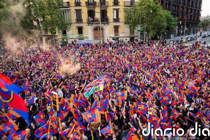 El Barça celebrará este lunes con su afición la Liga en una rúa por Barcelona