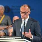 El canciller alemán Friedrich Merz rechaza la emisión de deuda conjunta de la UE