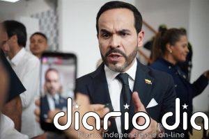 El candidato derechista colombiano De la Espriella denuncia amenazas de muerte y acusa a alias 'Calarcá'