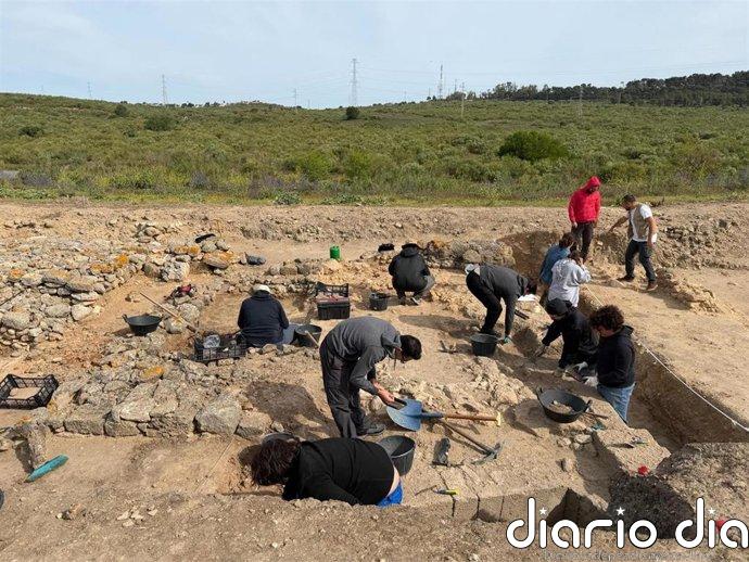 El Castillo de Doña Blanca se transforma en aula arqueológica para el alumnado de la Universidad de Cádiz