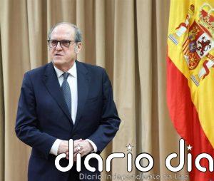 El Defensor pide información a Gobierno y Fiscalía sobre medidas para proteger a menores ante efectos "nocivos" de RRSS