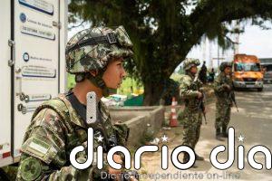 El Ejército colombiano lamenta un militar muerto y otros seis heridos en un ataque con drones en el Cauca (suroeste)