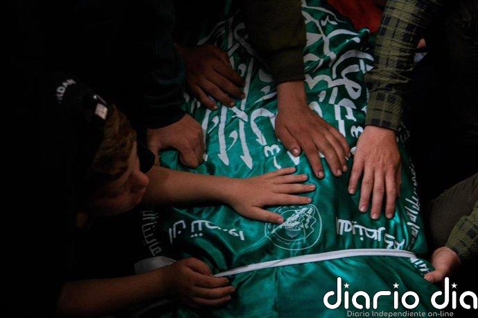 El Ejército israelí bombardea ciudad de Gaza, apuntando al nuevo líder del ala militar de Hamás