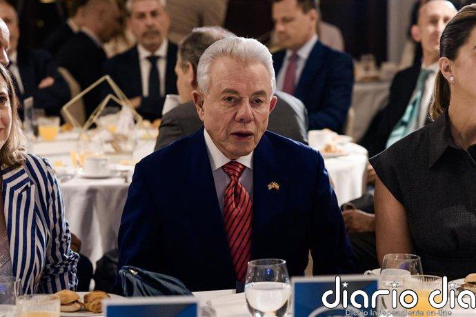 El embajador de EEUU ve justificada la "frustración" de Trump con España y admite que Rota y Morón son "fundamentales"