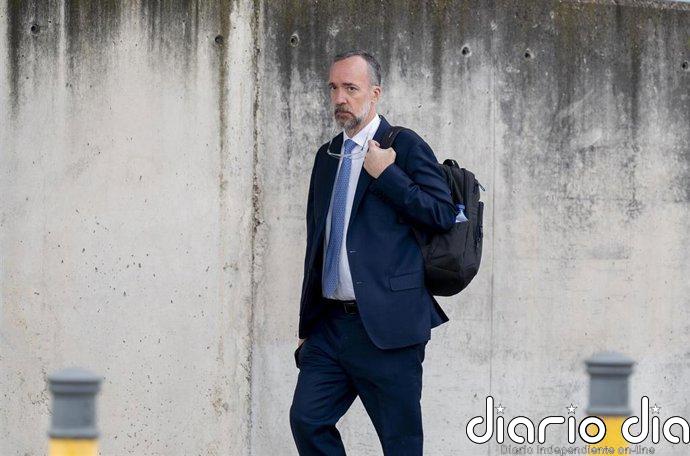 El ex 'número dos' de Interior niega haber ordenado espiar a Bárcenas y apunta que las grabaciones a Rajoy no existieron