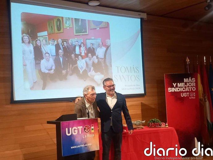 El exalcalde, Tomás Santos, Insignia de Oro de UGT por su contribución sindical y ser "un referente" para todos