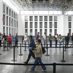 El Gobierno declara "secretos o reservados" los documentos de Interior sobre la regularización de migrantes