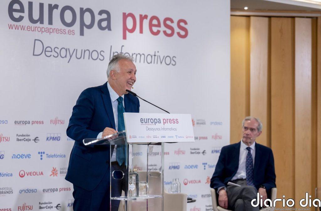 El Gobierno estudia organizar actos por el golpe fallido del 23-F y no aclara si recordará a Adolfo Suárez