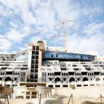 El Gobierno pide a la Junta convocar la comisión mixta para abordar la demolición del Algarrobico