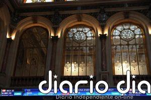 El Ibex 35 se da la vuelta en la media sesión (-0,11%) con el petróleo en 107 dólares el barril