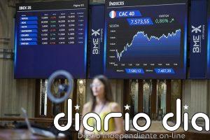 El Ibex 35 se queda al borde de los 18.400 puntos tras una apertura casi plana, con el petróleo al alza
