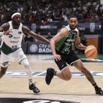 El Joventut-Unicaja se suspende al descanso por "problemas" en los "elementos electrónicos" del Olímpic