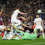 El Leeds escapa de abajo en la Premier a costa del ya descendido Burnley