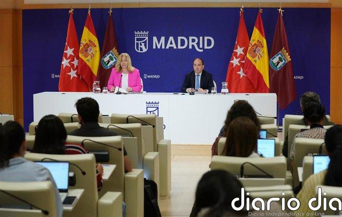 El nuevo contrato municipal de zonas verdes subrogará a trabajadores, endurece sanciones y habrá retén de guardia 24h