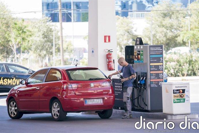 El panel de Funcas baja al 2,2% su previsión de PIB para este año y eleva al 3,1% la inflación media en 2026