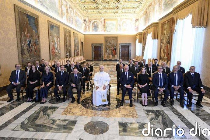El Papa León XIV recibe en audiencia privada al Círculo Ecuestre con motivo de su 170 aniversario