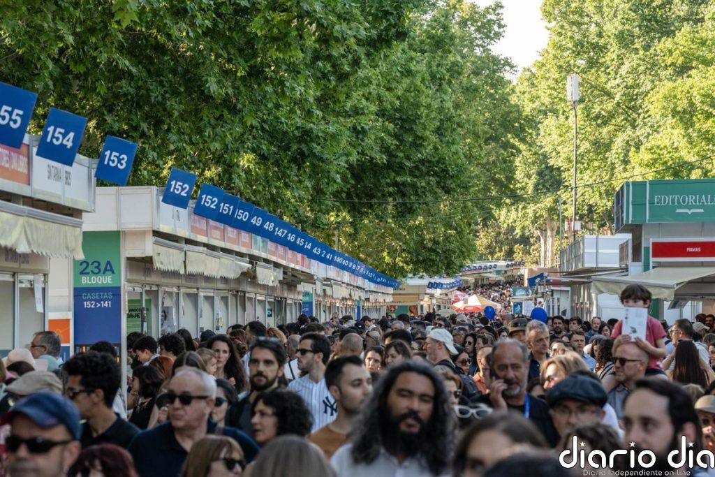 El Papa y Bad Bunny "condicionarán" la 85ª Feria del Libro de Madrid: "Os va a costar un poquito más llegar"