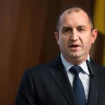 El Parlamento de Bulgaria aprueba el nuevo Gobierno encabezado por el expresidente Rumen Radev