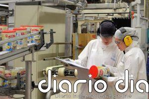 El Parlamento, unánime con los trabajadores de Nestlé, pide la retirada de un ERE que los números "no justifican"