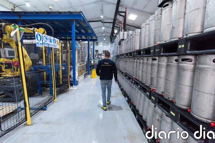 El PMI manufacturero de la eurozona escala a máximos de casi cuatro años por la acumulación de inventarios