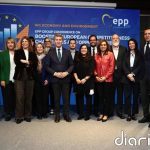 El PP no percibe inquietud en Bruselas por los pactos con Vox: mejor que un cordón sanitario a la ultraderecha en la UE