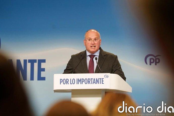 El PP pide "echar" a un Gobierno de España "sin alma" que no acudió al funeral de los agentes fallecidos en Huelva