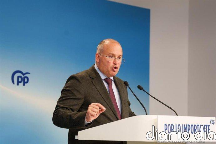 El PP se lanza contra la portavoz del PSOE por "insultar" a los andaluces tras llamarles a "levantarse del sofá"